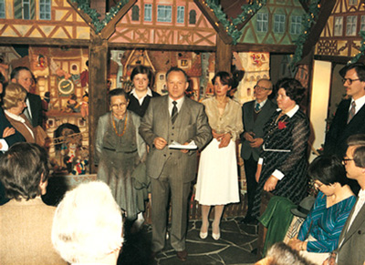 chirstmasvillageopening.jpg chirstmasvillageopening.jpg